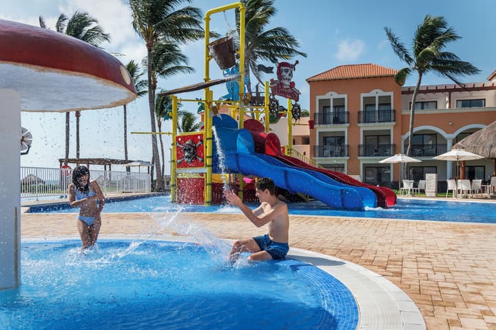 Ocean Coral Riviera Cancun All Inclusive