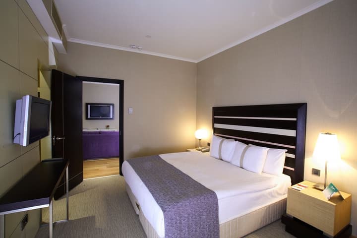 ADM Grand Hotel