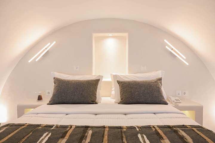 Amerisa Suites & Villa