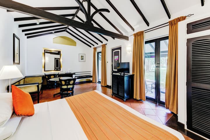 Cinnamon Lodge
