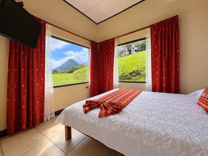 Hotel Arenal Lodge