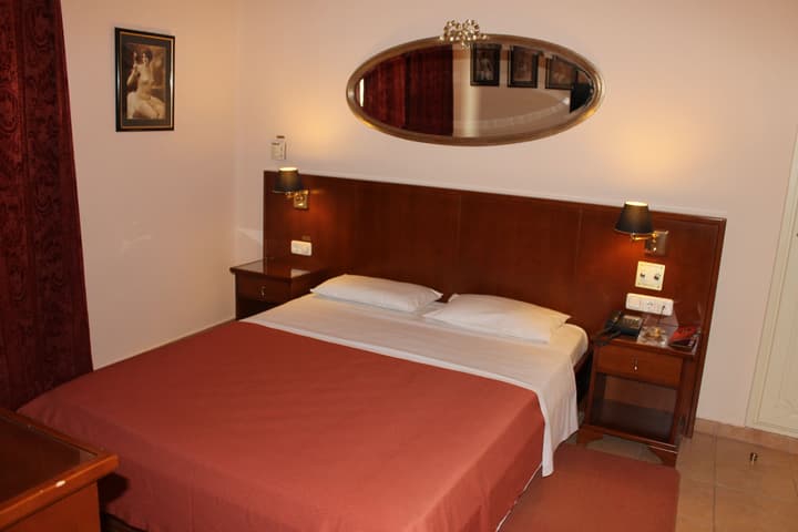 Exis Boutique Hotel