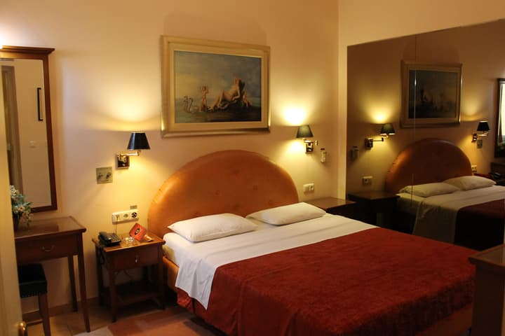 Exis Boutique Hotel