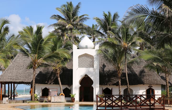 Sultan Sands Island Resort & Spa