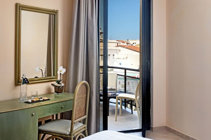 Rina Hotel