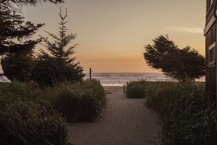 Long Beach Lodge Resort