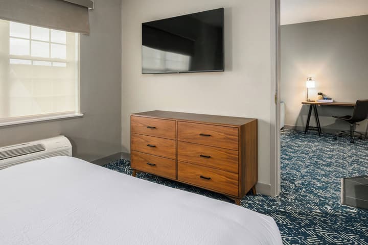 Four Points by Sheraton Bedford Manchester Airport