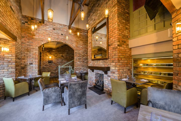 Dromhall Hotel