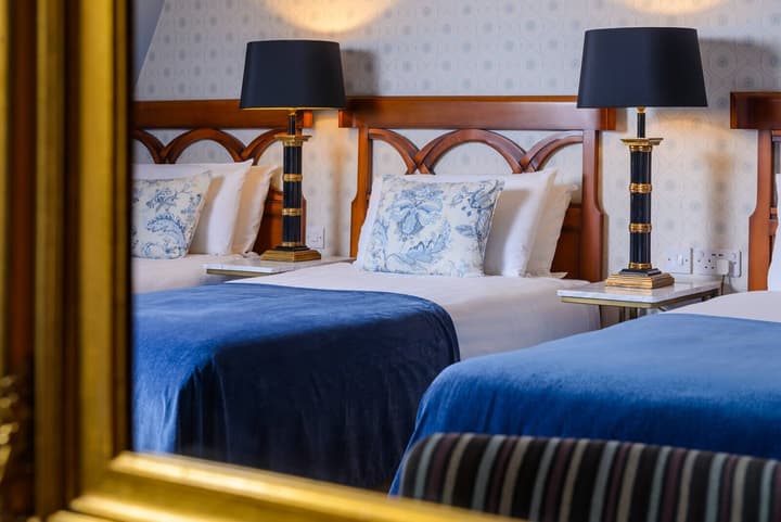 Dromhall Hotel