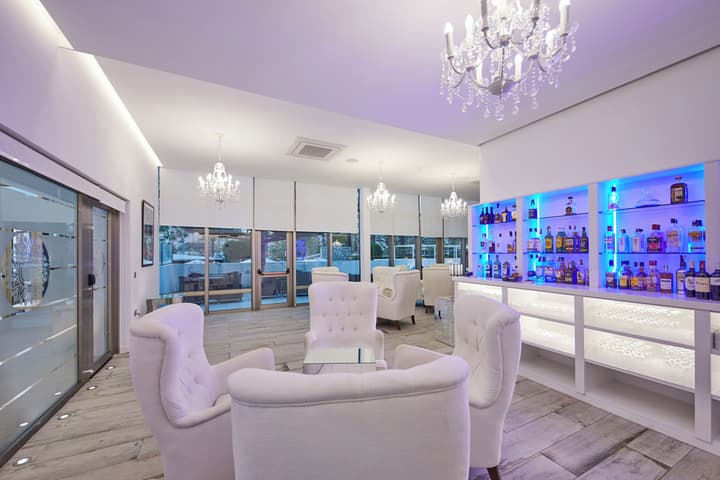 Sandos Benidorm Suites
