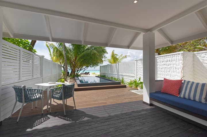 Villa Nautica Paradise Island Resort