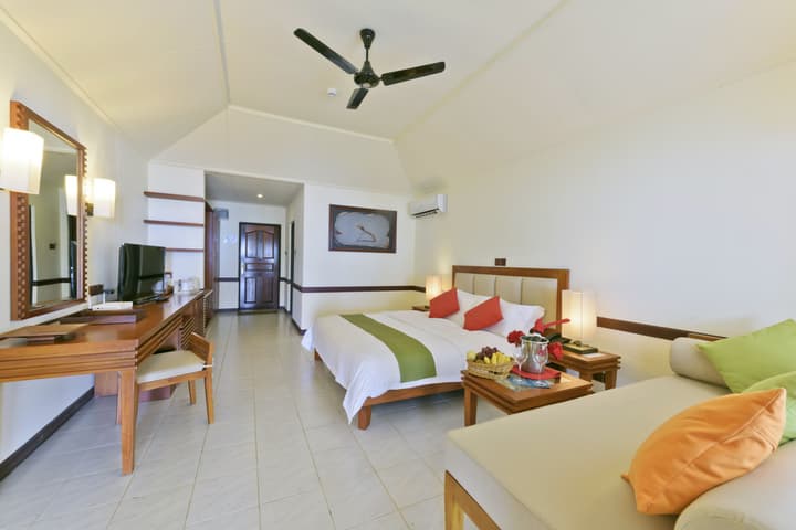 Villa Nautica Paradise Island Resort