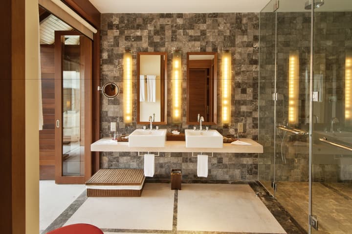 Villa Nautica Paradise Island Resort