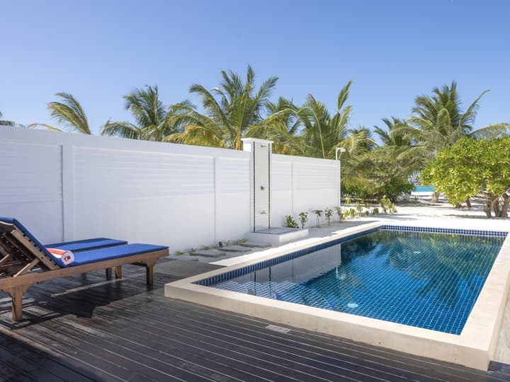 Villa Nautica Paradise Island Resort