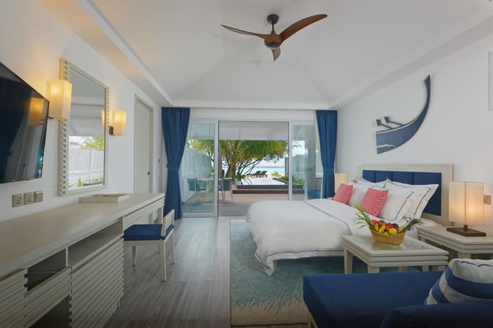 Villa Nautica Paradise Island Resort