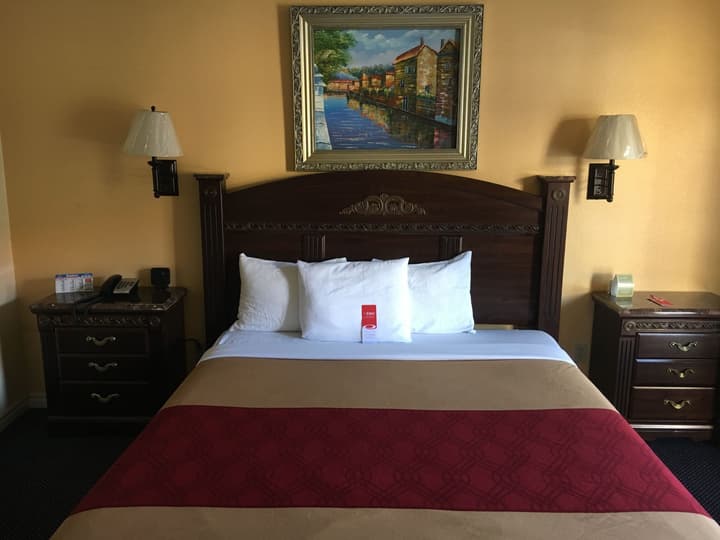 Econo Lodge Long Beach I-405