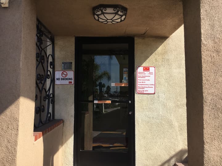Econo Lodge Long Beach I-405