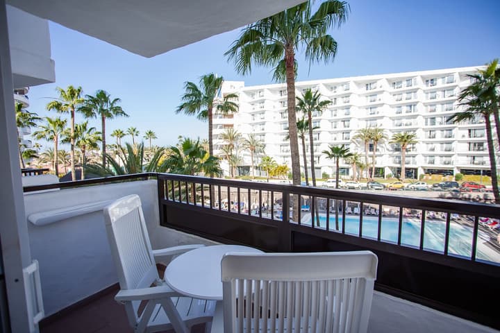Servatur Waikiki