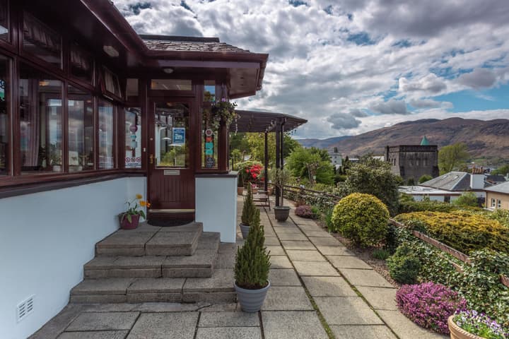 Guisachan Guest House