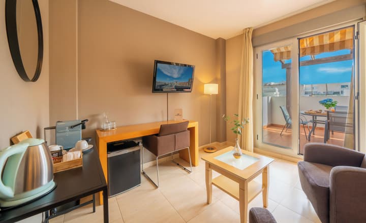 Hotel La City Estación