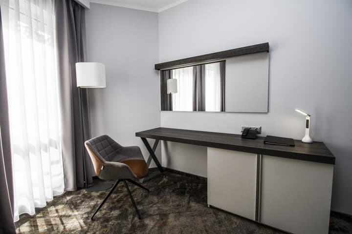 Best Western Plus Premium Inn