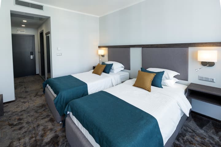 Best Western Plus Premium Inn