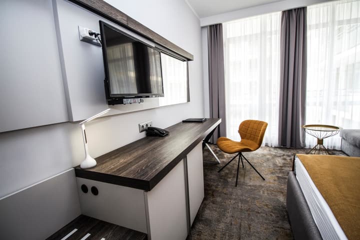 Best Western Plus Premium Inn