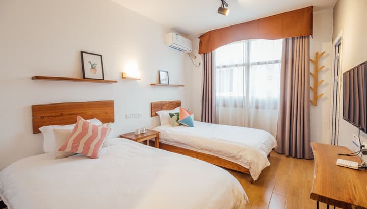 Zhang Jiajie Zhijue Art Hotel