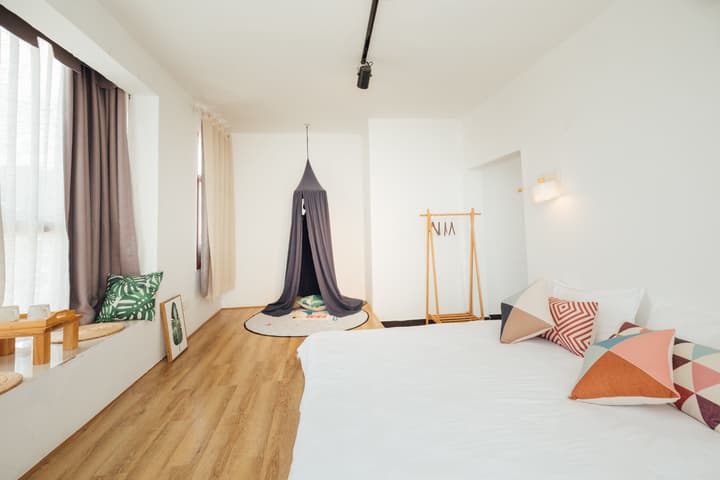 Zhang Jiajie Zhijue Art Hotel