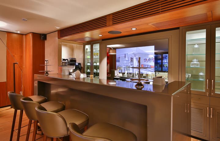 Tzl Suites