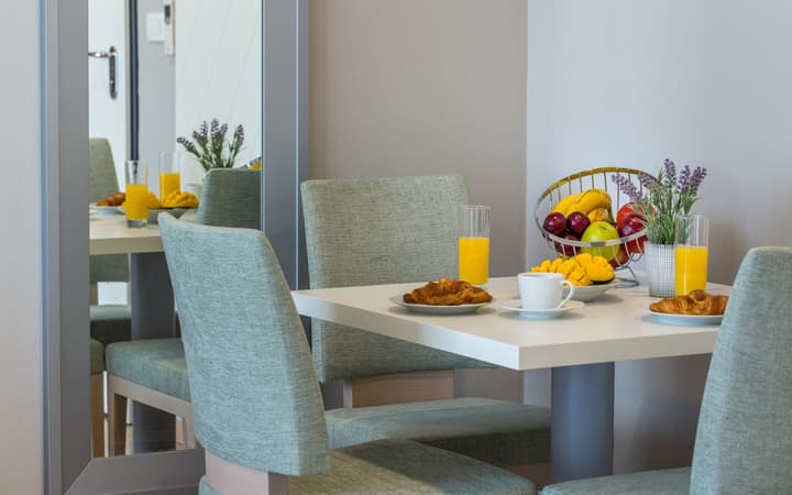 Preelook Apartments and Rooms