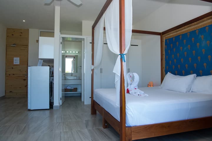 Ocean Zen Suites on 5th Avenue - Adults Only