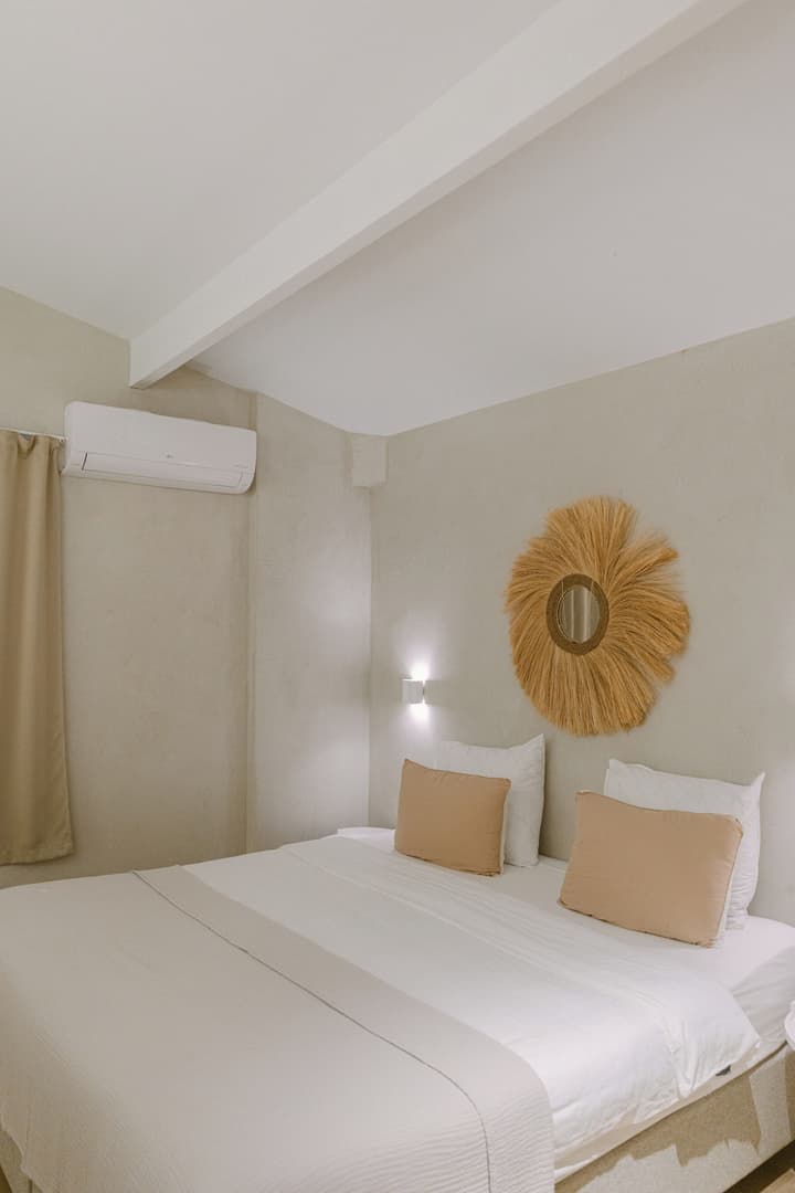 Sorobon Luxury Beach Resort