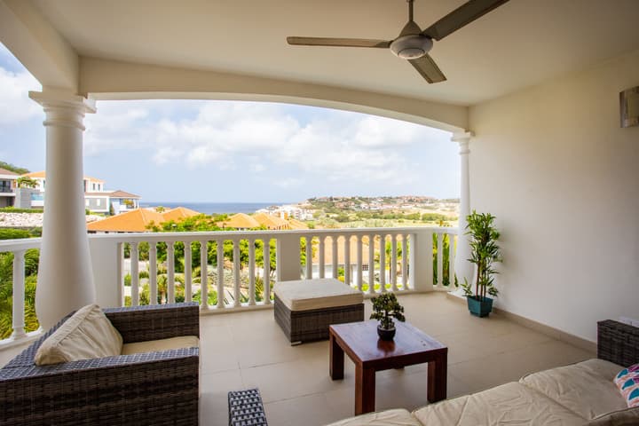 Blue Bay Apartments