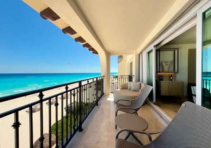 Royal Select at Grand Park Royal Cancun-All Inclusive-Adults Only