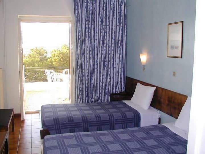 Oasis Hotel