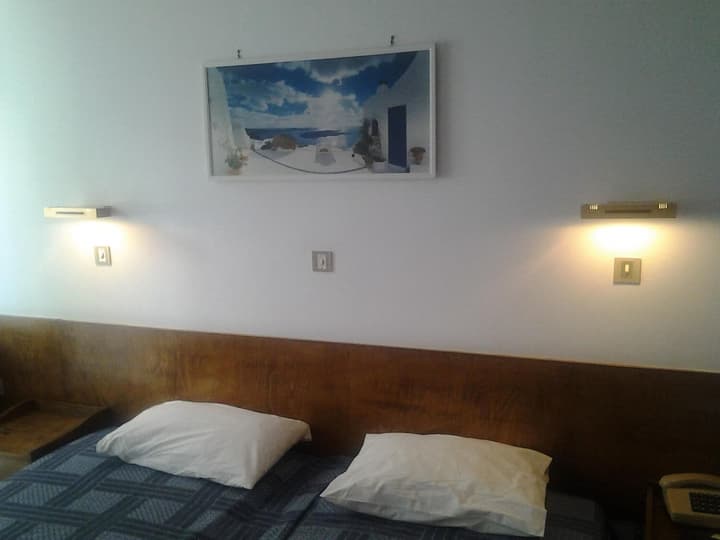 Oasis Hotel