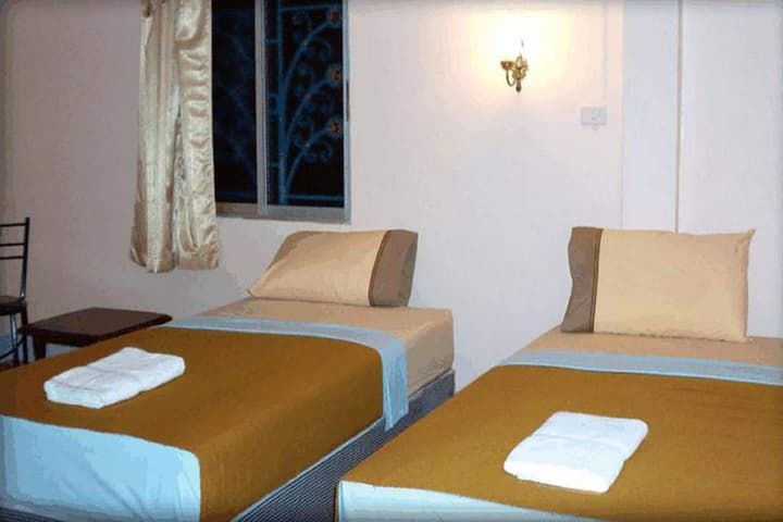 D's Corner & Guesthouse