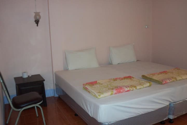 D's Corner & Guesthouse