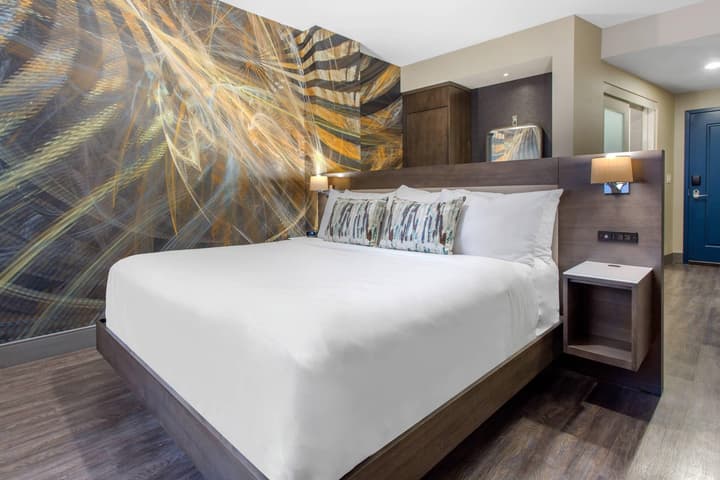 Cambria Hotel Philadelphia Downtown - Center City