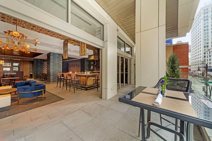 Cambria Hotel Philadelphia Downtown - Center City
