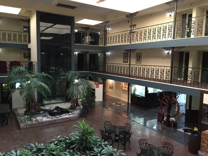 Royal Suites