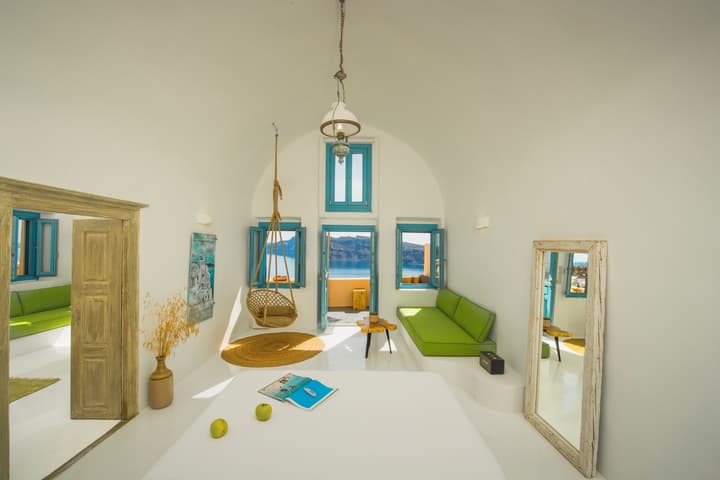 Nano Oia Villas