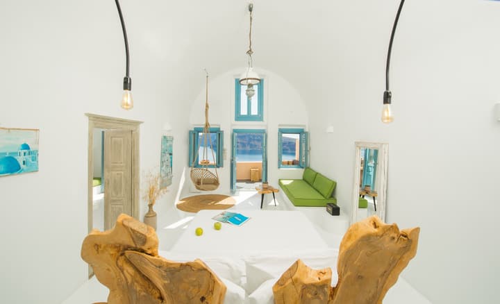 Nano Oia Villas