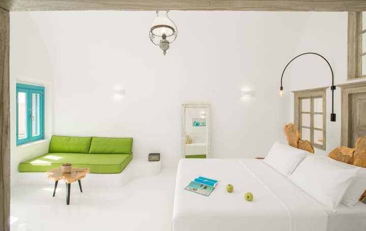 Nano Oia Villas