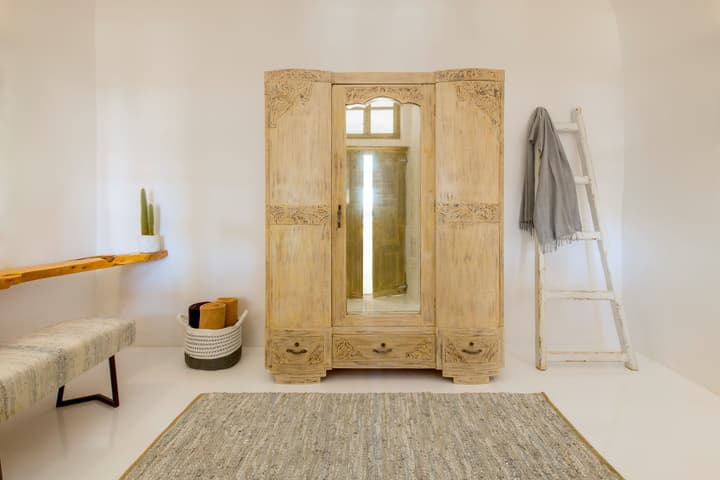 Nano Oia Villas