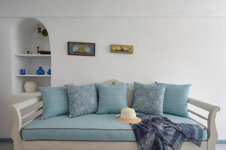 Nano Oia Villas