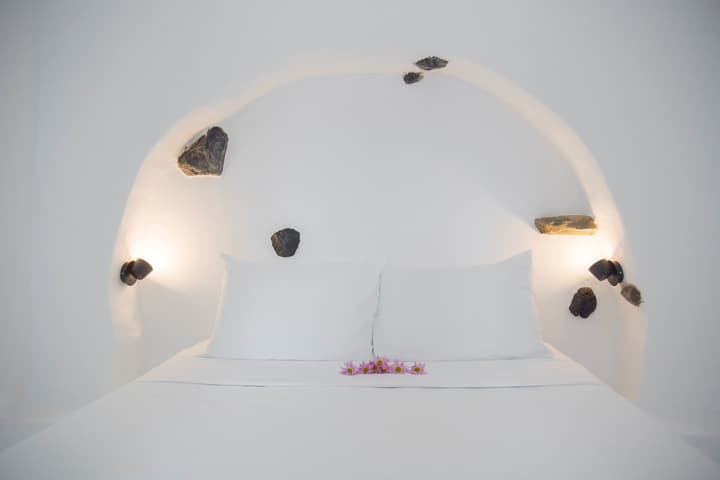 Nano Oia Villas
