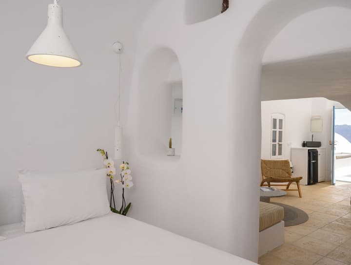 Nano Oia Villas