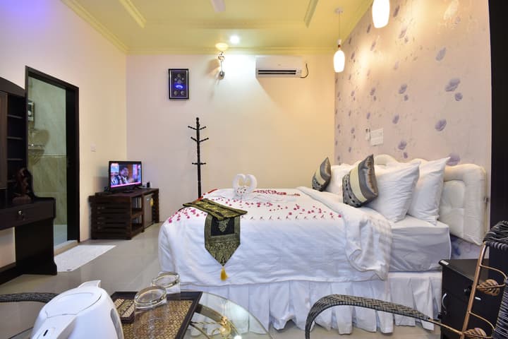 Holiday Haven Ukulhas